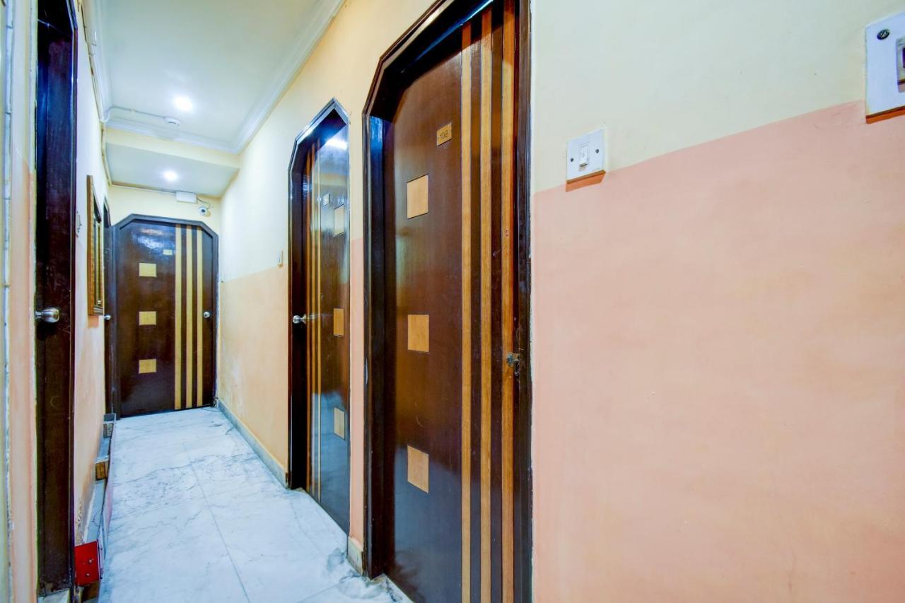 Flagship Hotel New Tiger Inn Калькутта Экстерьер фото